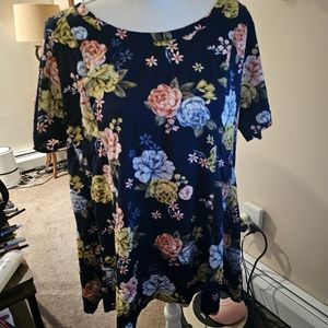 NWT Torrid Floral Top